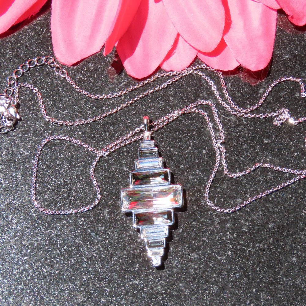 Swarovski Crystal necklace - Blk diamond
